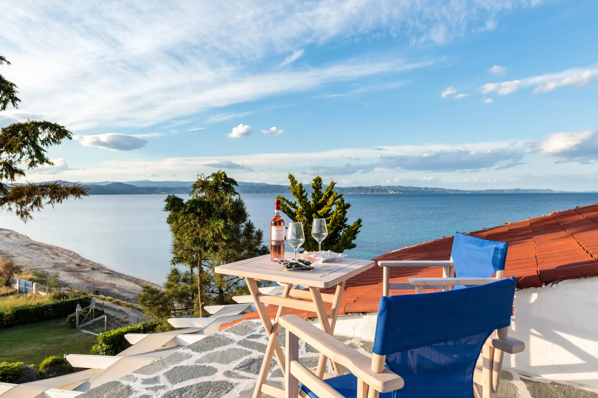 Tiara Holidays - Bay View Suites - balcony